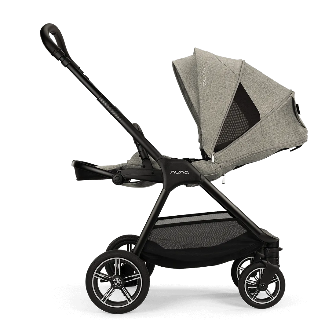 Коляска прогулочная Nuna TRIV NEXT BMW