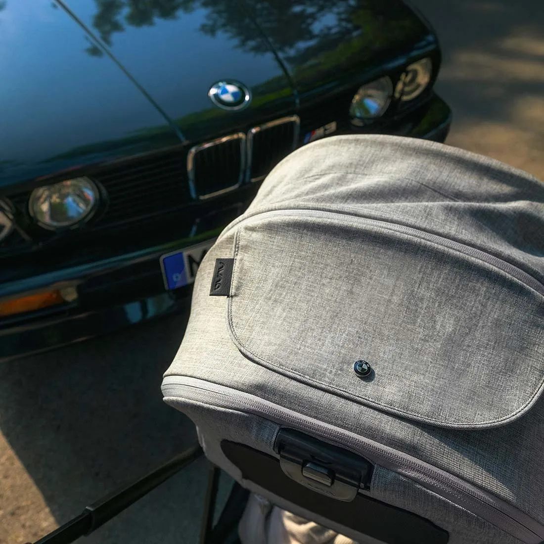 Коляска прогулочная Nuna TRIV NEXT BMW